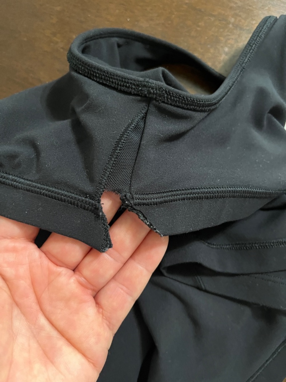 lululemon black cropped scoop tank - Picture 6 of 6